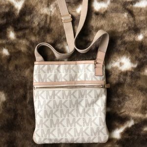 Michael Kors crossbody